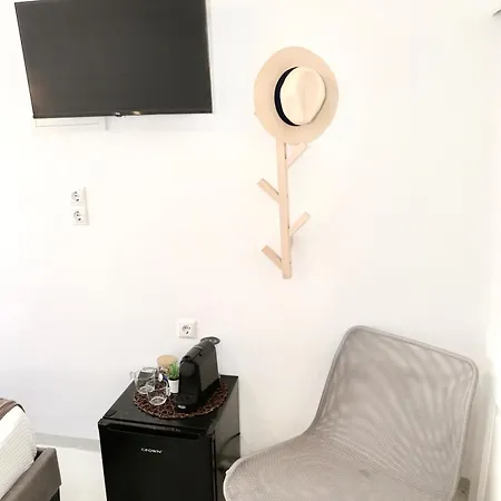 Whitelist In Apartment *